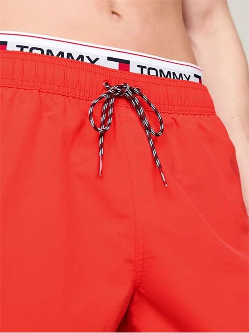 DW MEDIUM DRAWSTRING TOMMY HILFIGER | UM0UM02043/XJD